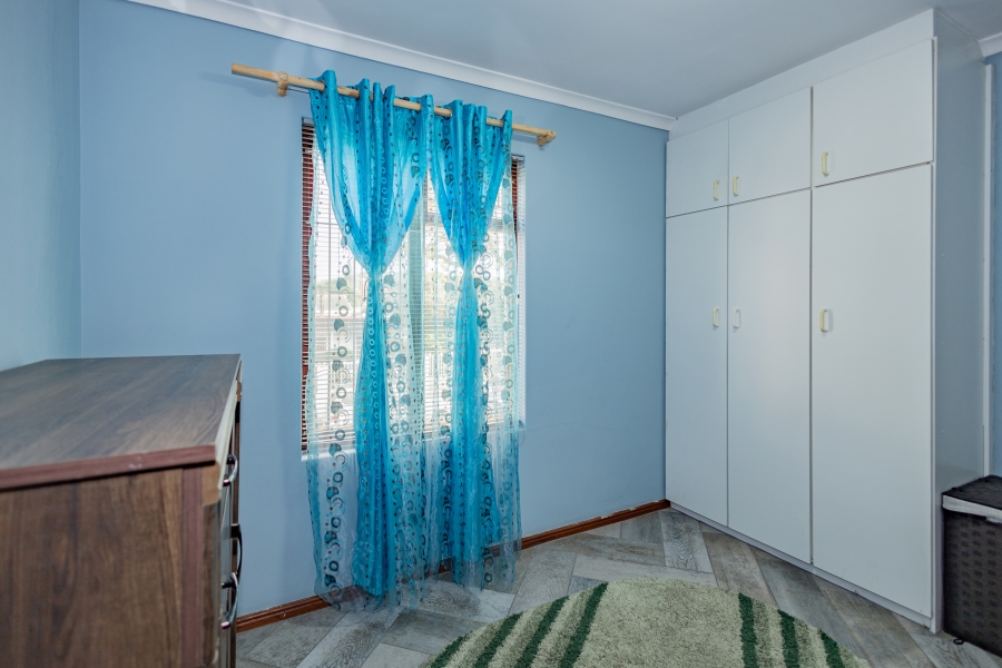 3 Bedroom Property for Sale in Oakdale Western Cape
